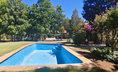 ARRIENDO CASA FAMILIAR CON PISCINA EN MOSTAZAL