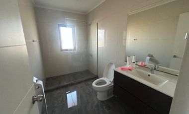 VENDE CASA EN LOTEO LAUREL DE ORO CAMINO A COIHUECO KM 7,5
