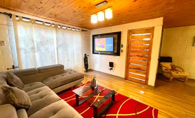 ARRIENDO AMPLIA CASA GALILEA 3D2B