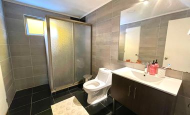 ARRIENDO AMPLIA CASA GALILEA 3D2B