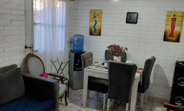 Casa en villa cerrada,  a pasos del Metro Trinidad