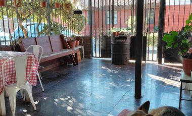Casa en villa cerrada,  a pasos del Metro Trinidad