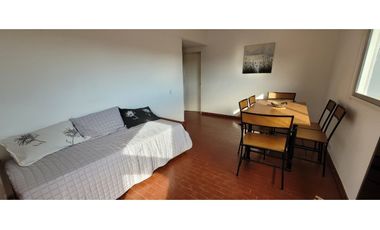Departamento sobre Bunge Pleno centro de Pinamar- Alquiler Anual