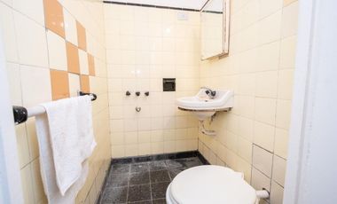 EXCEPCIONAL QUINTA AL RIO EN ALQUILER