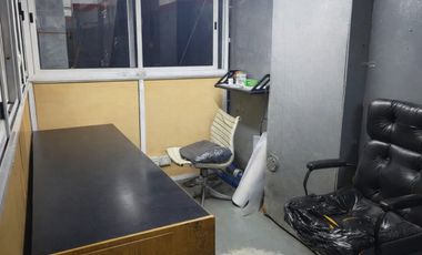 Alquiler fabrica local industrial en Caseros