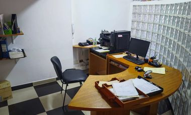 Alquiler fabrica local industrial en Caseros