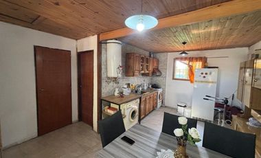Venta dos casas en gran terreno en Los Corralitos.
