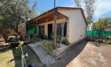 Venta dos casas en gran terreno en Los Corralitos.