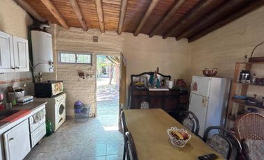 Venta dos casas en gran terreno en Los Corralitos.