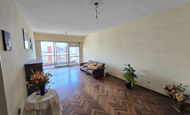 VENTA- 4 AMBIENTES- CON BALCON-APTO CREDITO- WILDE