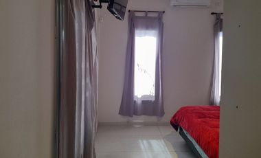 VENTA CASA 4 AMB - EL REMANSO - CARLOS SPEGAZZINI
