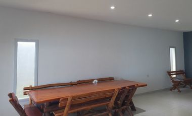 VENTA CASA 4 AMB - EL REMANSO - CARLOS SPEGAZZINI