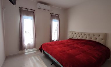 VENTA CASA 4 AMB - EL REMANSO - CARLOS SPEGAZZINI