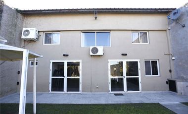 VENTA CASA 5 AMB LOTE / PROP SAN JUSTO