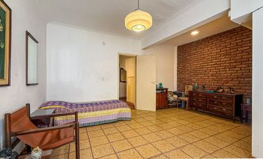 VENTA CASA EN BLOCK 2 AMB + 4 AMB DON BOSCO