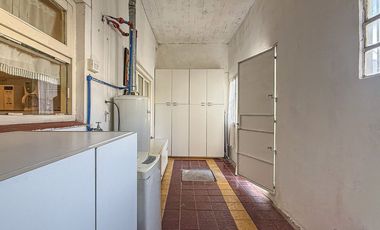 VENTA CASA EN BLOCK 2 AMB + 4 AMB DON BOSCO