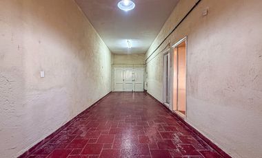 VENTA CASA EN BLOCK 2 AMB + 4 AMB DON BOSCO