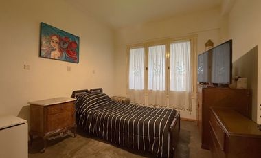 VENTA CASA EN BLOCK 2 AMB + 4 AMB DON BOSCO