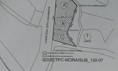 Terreno en venta a pie de carretera Tepic-aguamilpa cerca de Laguna Mora en Tepic, Nayarit