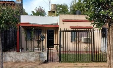 VENTA DE CASA EN BARRIO TRUJUY MORENO