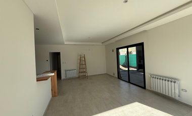 Casa Venta en Barrio Privado Lomas de Russell