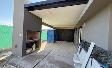 Casa Venta en Barrio Privado Lomas de Russell
