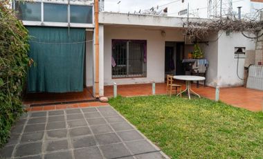 CASA DOS DORM + COCHERA Y PATIO VILLA CONSTITUCION