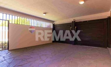 ALQUILER CASA CON PILETA EN JARDINES DEL REY