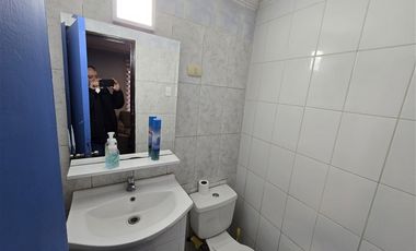 Oficina en Venta en Sector El Arenal - 12 Sur con 2 Oriente, esquina