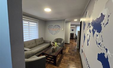 Oficina en Venta en Sector El Arenal - 12 Sur con 2 Oriente, esquina