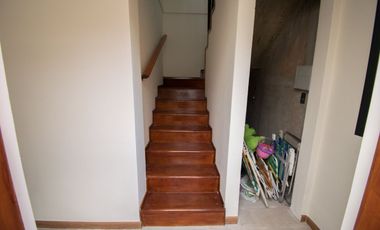 GRAN CASA SOBRE CALLE DEL SOL A METROS DE LA RUTA