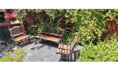 VTA CASA 3 AMB, COCHERA,TERRAZA,JARDIN,PILETA.