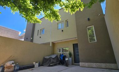 VENTA DUPLEX 3 DORMITORIOS