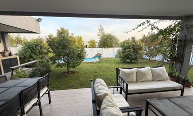 Casa en venta  en COLINA