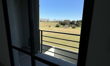 Venta Depto  Zona Facultad con Balcón