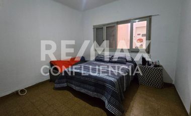 VENTA DE LOCAL COMERCIAL + CASA DOS DORMITORIOS