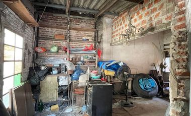CASA 3 AMBIENTES CON TALLER BANFIELD APTO CREDITO