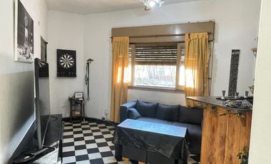 CASA 3 AMBIENTES CON TALLER BANFIELD APTO CREDITO