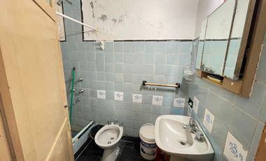 CASA 3 AMBIENTES CON TALLER BANFIELD APTO CREDITO