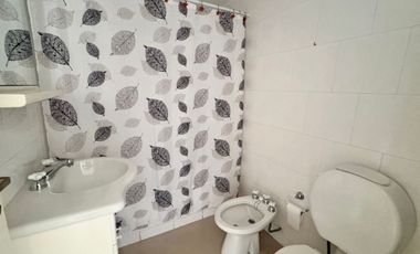 alq dormie 3 ambientes + depend 2 cocheras al rio