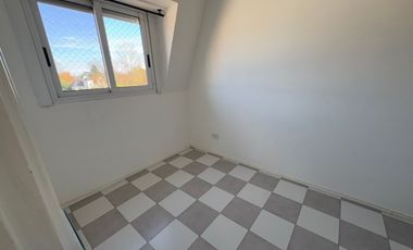 alq dormie 3 ambientes + depend 2 cocheras al rio