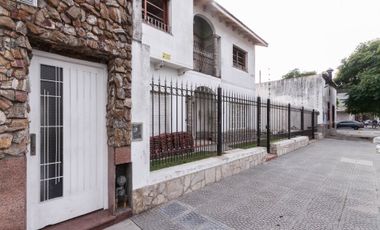 VENTA PH 2 AMBIENTES/ VALENTIN ALSINA