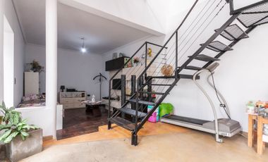 VENTA PH 2 AMBIENTES/ VALENTIN ALSINA