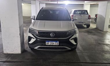 Cochera en exclusivo edificio