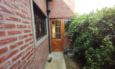 CASA 3 DORMITORIOS VENTA EL RODEO PARQUE Y PILETA