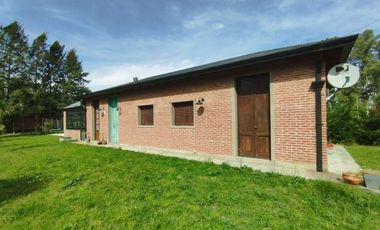 CASA 3 DORMITORIOS VENTA EL RODEO PARQUE Y PILETA