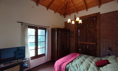 CASA 3 DORMITORIOS VENTA EL RODEO PARQUE Y PILETA