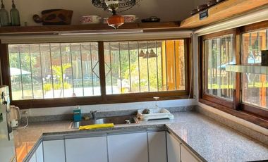 CASA 3 DORMITORIOS VENTA EL RODEO PARQUE Y PILETA
