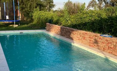 CASA 3 DORMITORIOS VENTA EL RODEO PARQUE Y PILETA