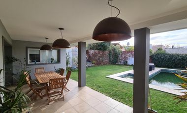 Casa en Alquiler